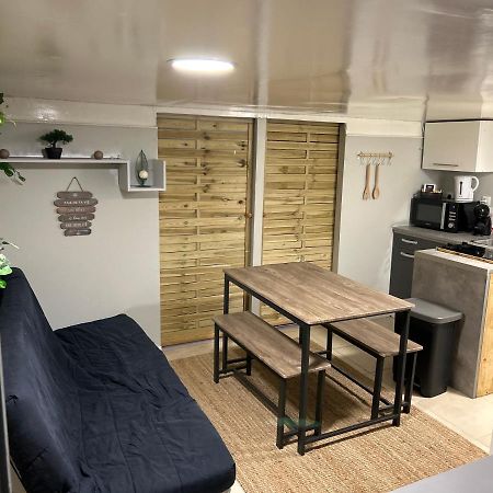 Appartement 2 Chambres Brignoles Luaran gambar