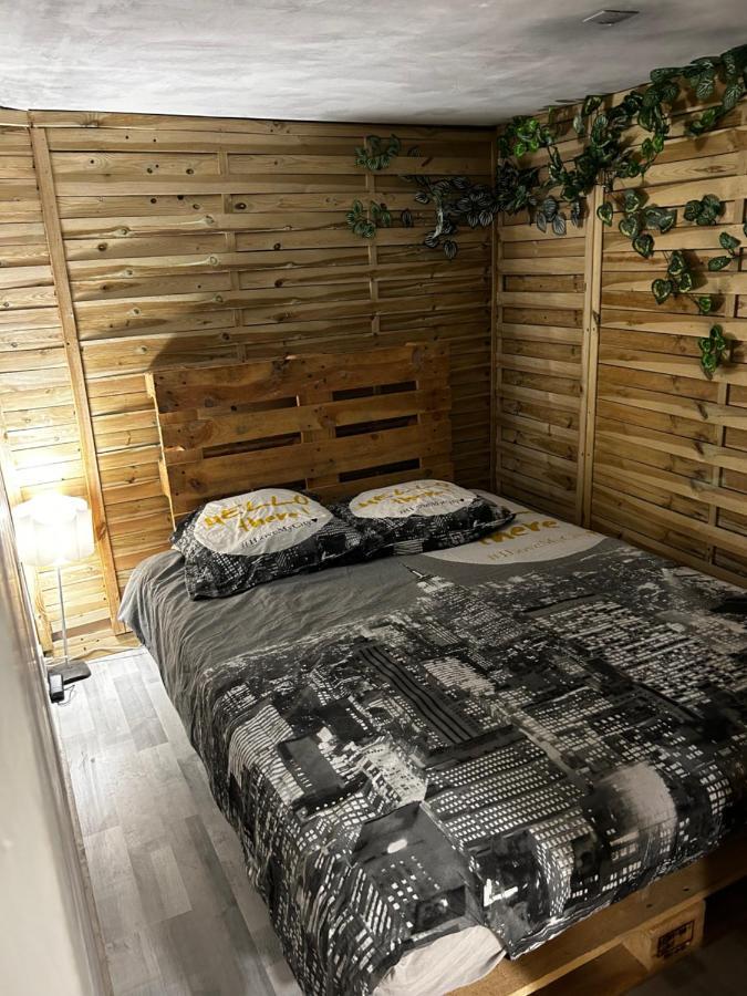 Appartement 2 Chambres Brignoles Luaran gambar