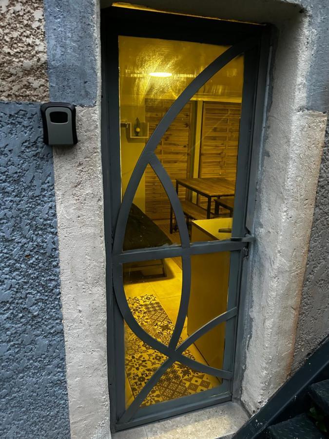 Appartement 2 Chambres Brignoles Luaran gambar